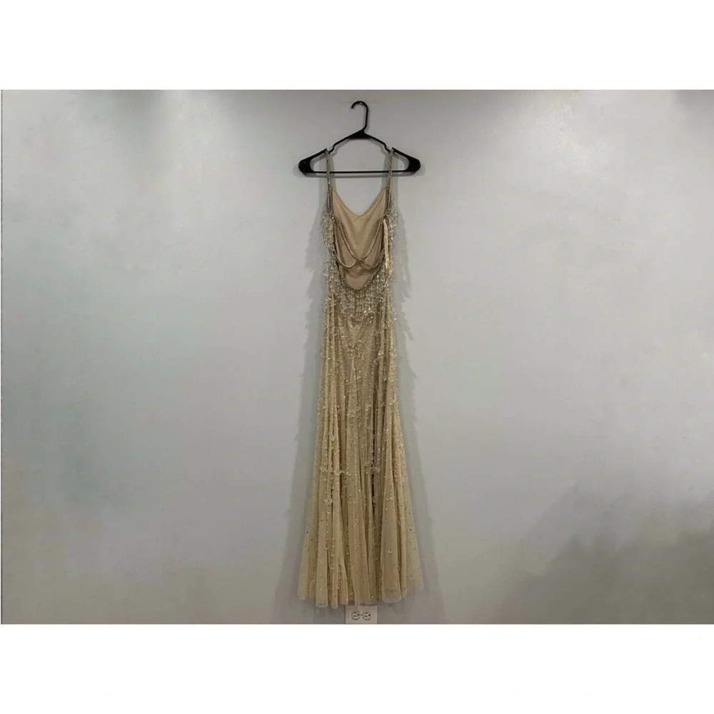 Mac Duggal 10101 Nude Silver V-Neck Column Gown with Fringe Embellishments Sz 0 - Picture 10 of 12